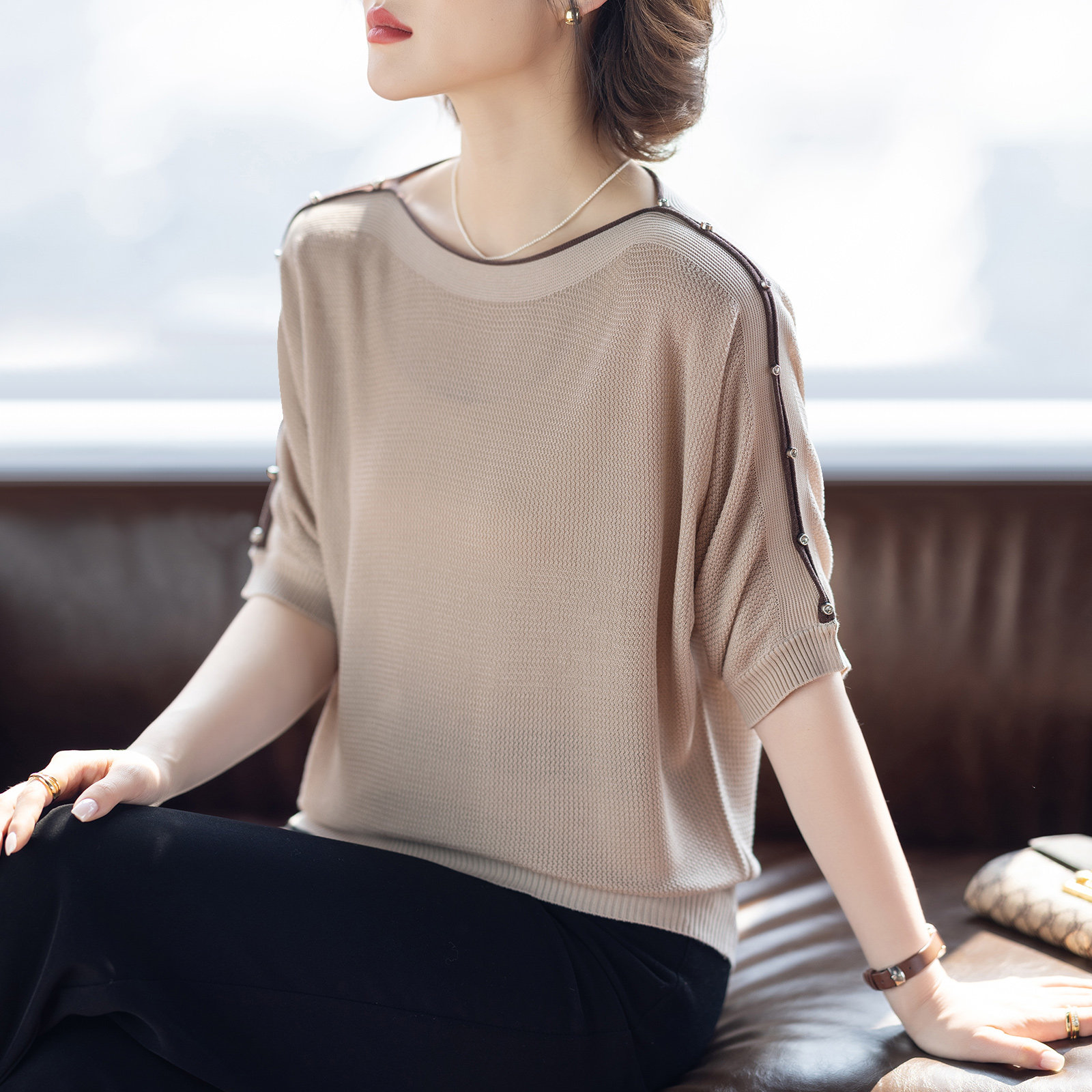 妈妈夏装中袖冰丝T恤洋派质时尚短衬衫中老年女士夏季套装新款上