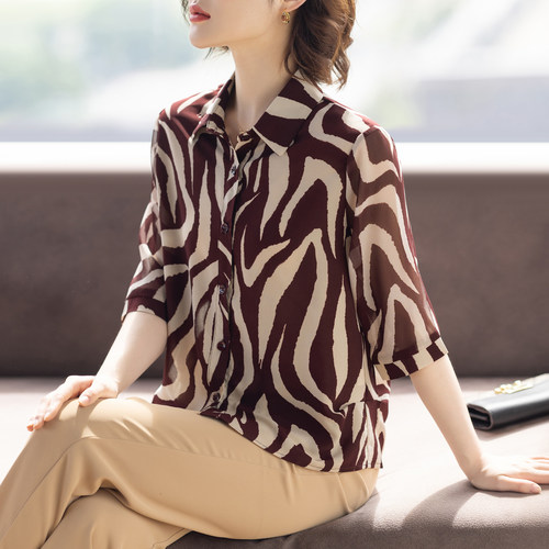 洋气质时尚年轻妈妈夏装短袖衬衫套装2026新款中老年人女士上衣服
