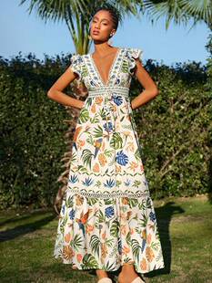 法式 复古印花度假连衣裙波西米亚沙滩裙高级感气质收腰显瘦长裙