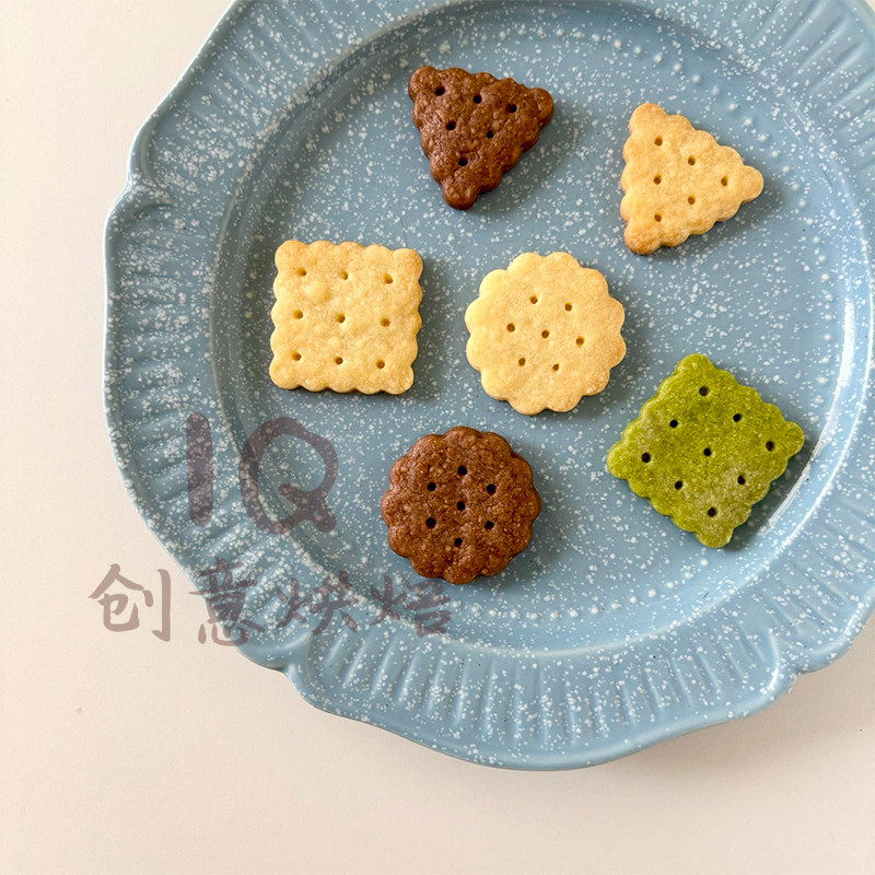 白脱模具圆角波浪夹心几何基础款方形花边圆形糖霜饼干烘培工具