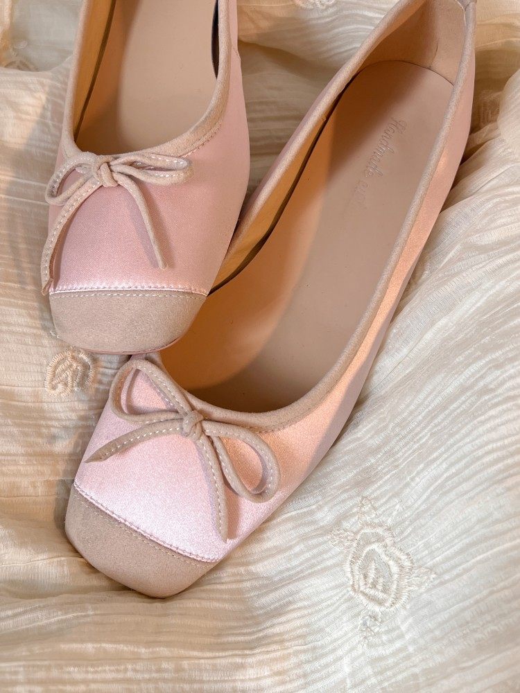 2024春夏新款法式真皮方头蝴蝶结粗跟平底鞋芭蕾鞋女浅口银色单鞋