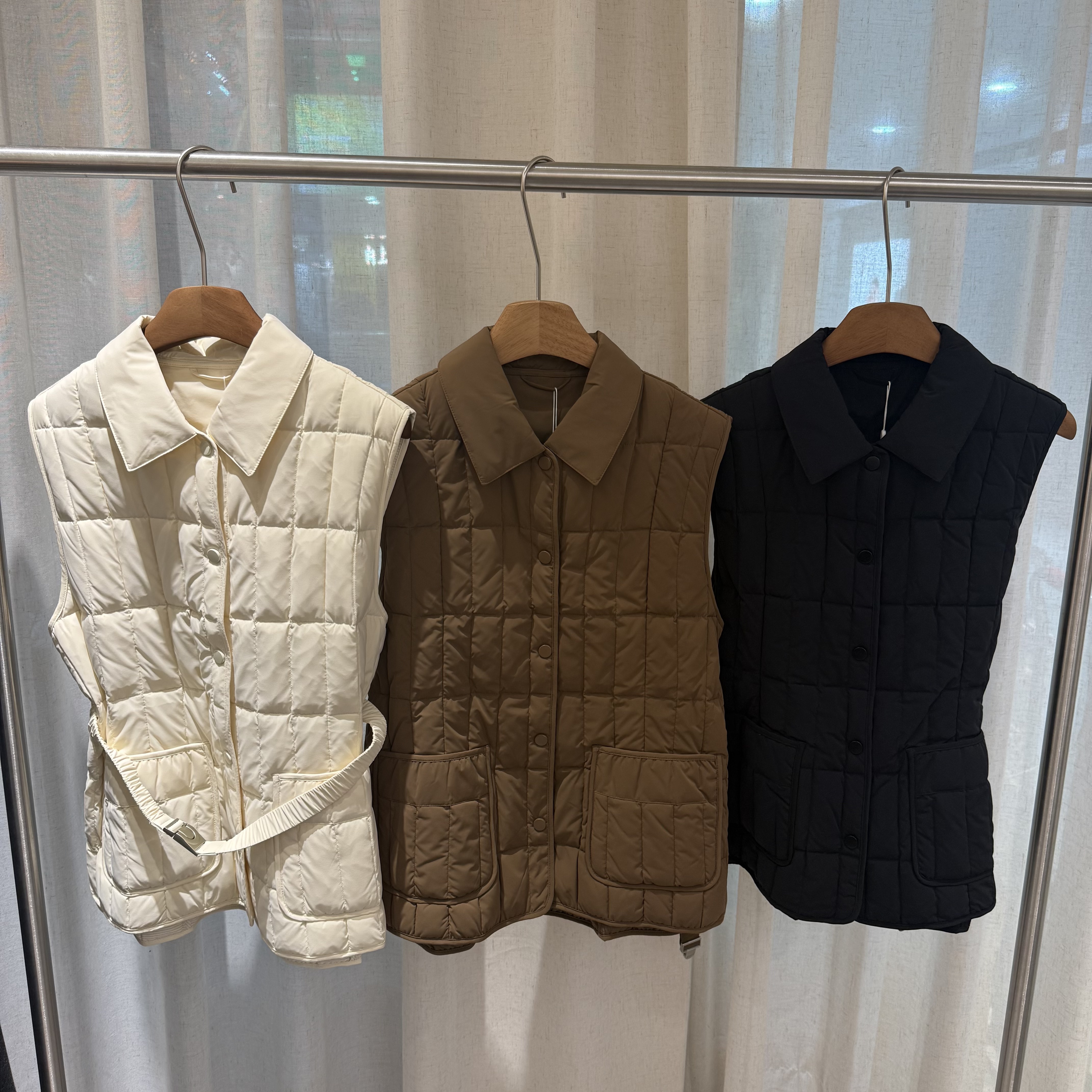 时尚修身翻领羽绒服女秋季新款