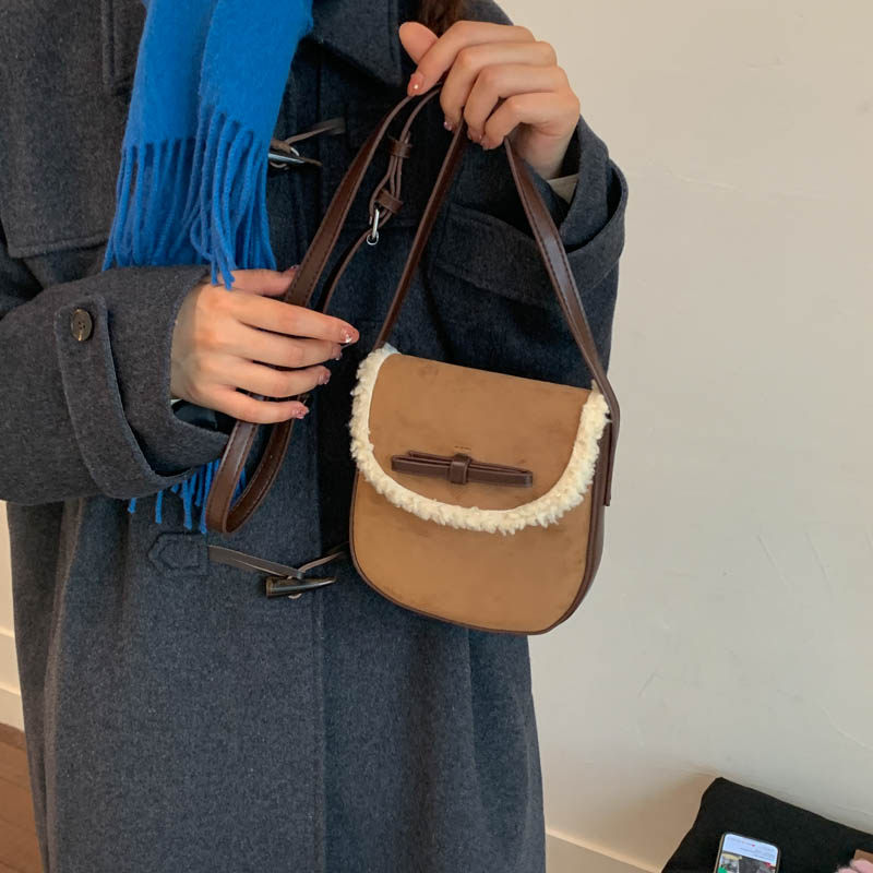 复古高级感斜挎小包包女2025新款秋冬百搭单肩毛毛包羊羔绒马鞍包,箱包皮具/热销女包/男包,通用款女包,淘宝优惠券,粉丝福利购,淘宝优惠卷