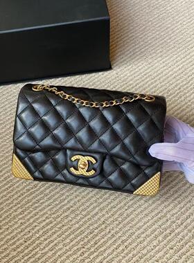 99新Chanel香奈儿cf小号小牛皮黑金宫廷浮雕款单肩斜挎包24开有卡