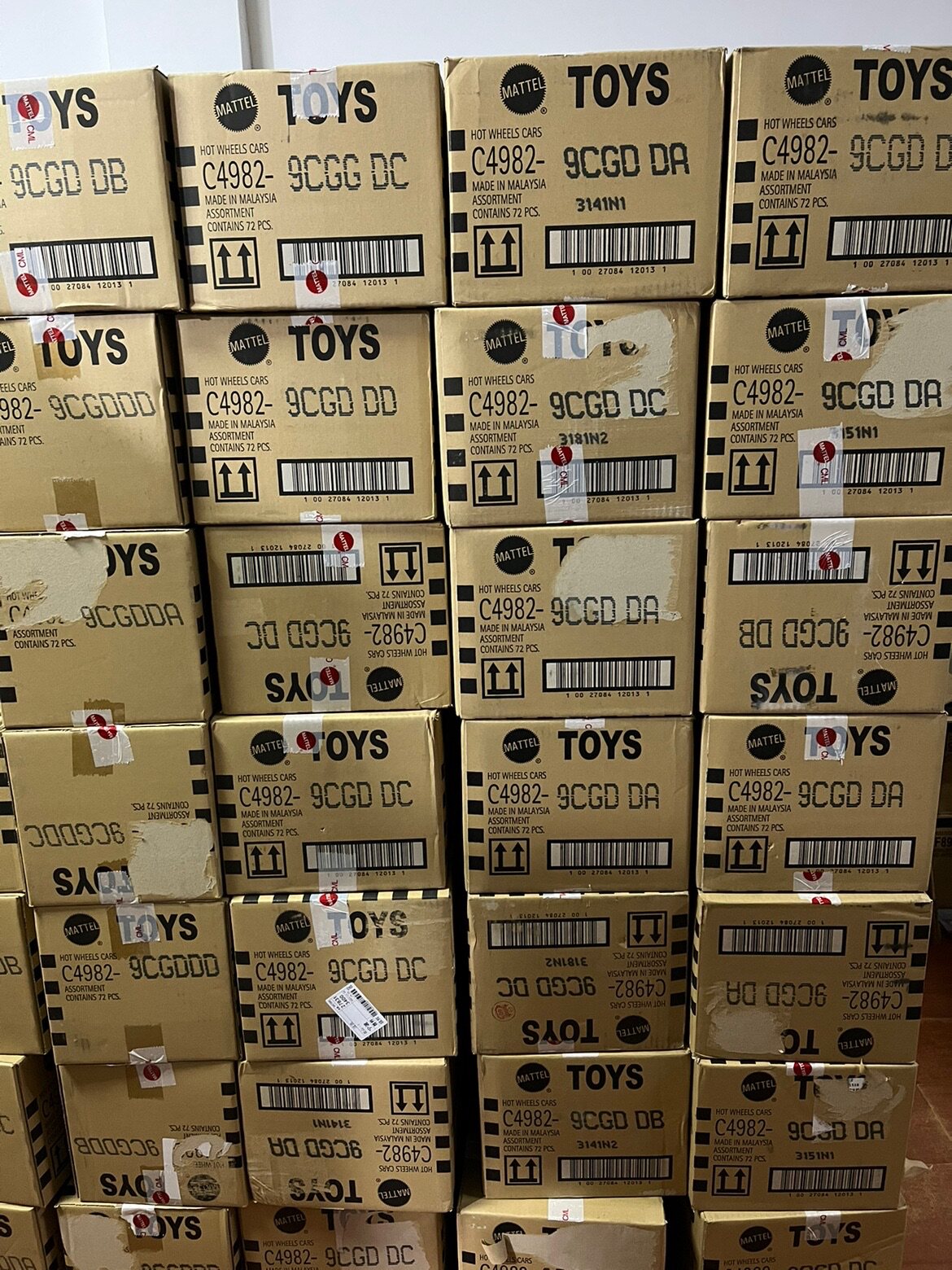 Hot Wheels Full container Auto Salon girls A car bmw Lamborghini McLaren Back to the Future audi Batch 9H9Jin the Toy/Childs/Puzzle/Building block/Model , Static model , Cars  category - from Buy2taobao.com to provide professional Taobao agent buy service
