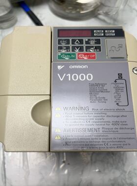 VZAB0P7BAA 安川220V1.1KW变频器 成色漂亮