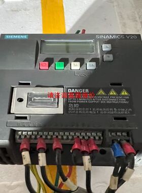 驱动器，6SE7024一1EP85一0AA1一片，6S