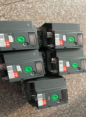 变频器ATV310HU22N4A (2.2kw) 拆机