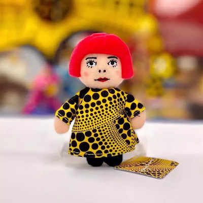 日本草间弥生YAYOI KUSAMA人形波点钥匙扣包包挂饰毛绒玩具挂件