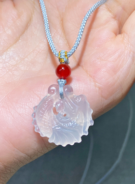 天然玛瑙玉髓鱼化龙吊坠