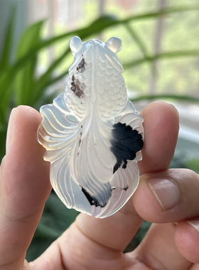 男女玉髓鱼跃龙门吊坠