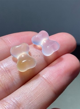 天然玛瑙玉髓猫耳朵骨头项链