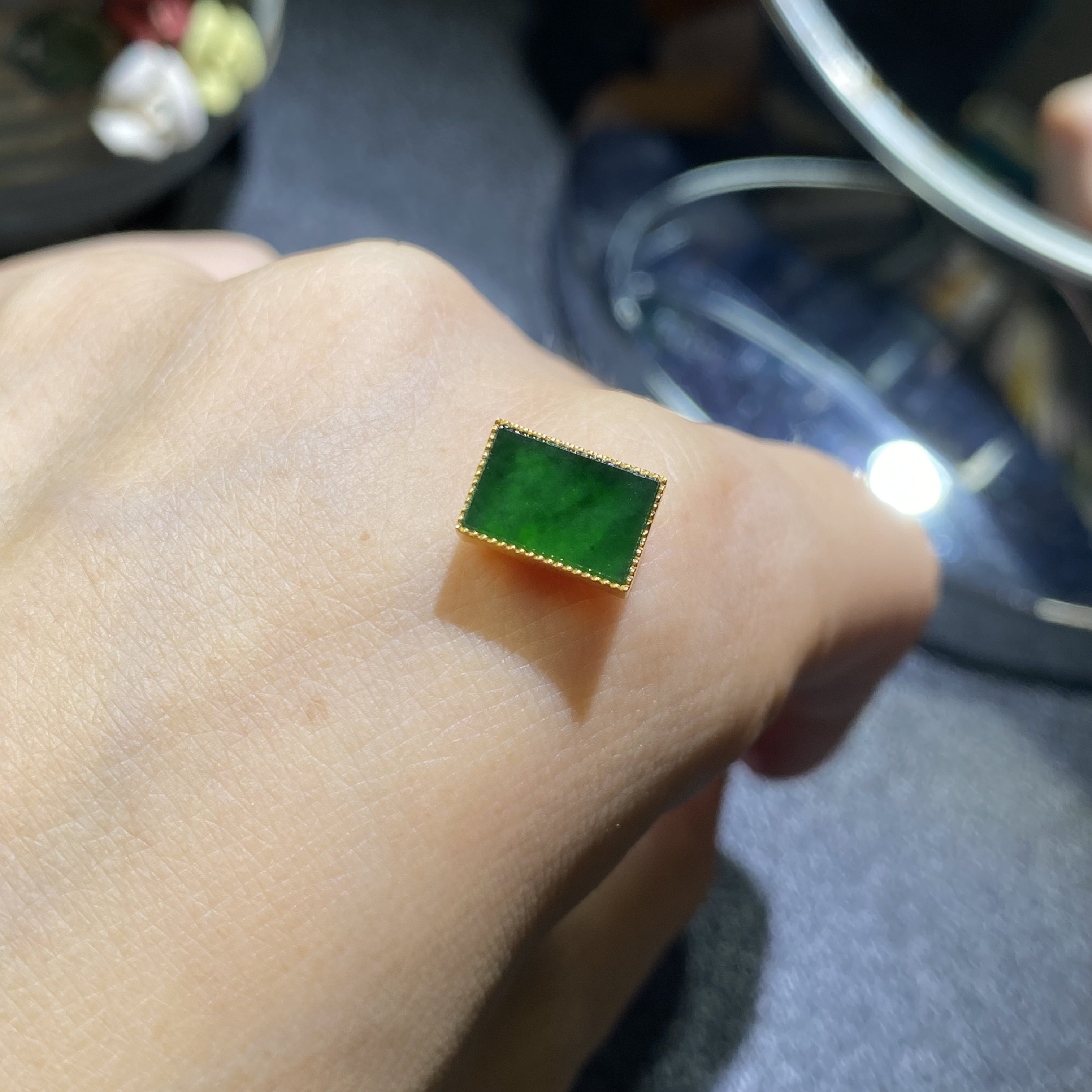 缅甸翡翠A货18K金小方牌