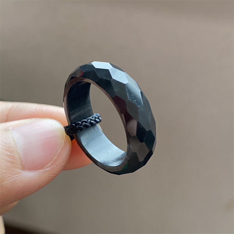 A货翡翠天然墨玉戒指乌鸡指环