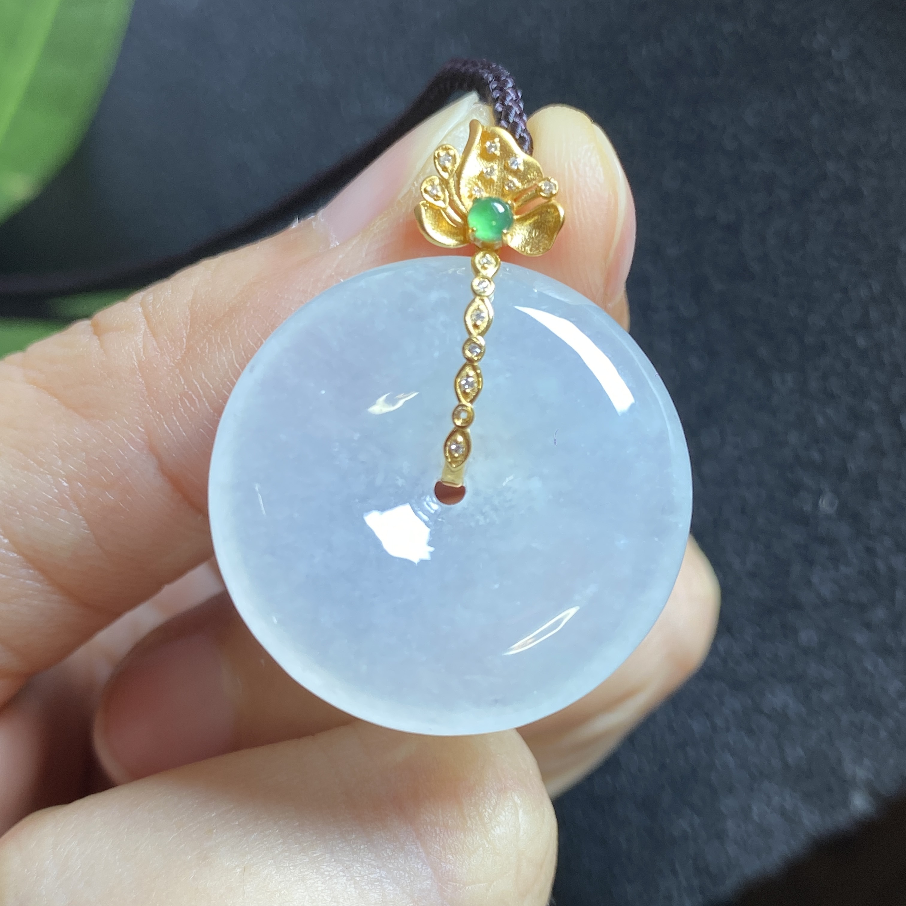 掌中翠缅甸天然翡翠冰种纯白色平安扣18k金镶嵌玉石吊坠 0111