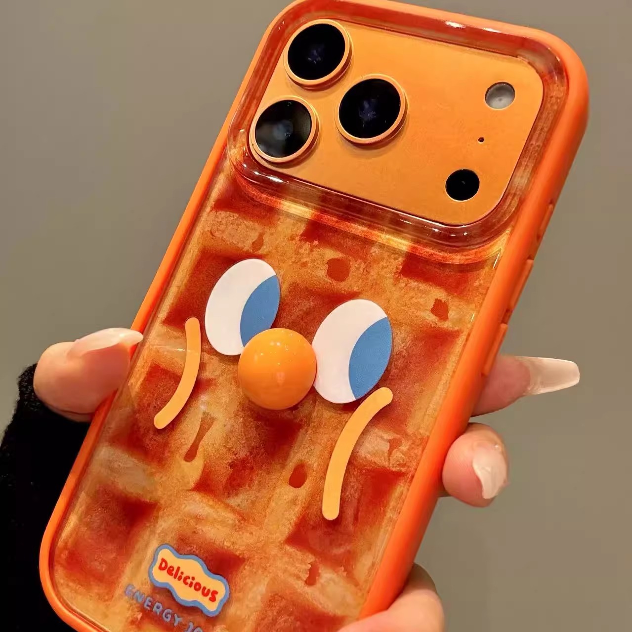 卡通橙款华夫饼与哭泣女孩适用iphone17prom苹果16promax手机壳15小众设计感防摔保护壳