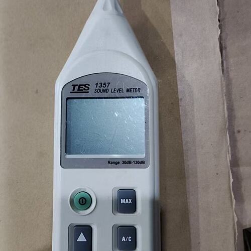 议价台湾泰仕TES1357噪音计30-130分贝测量范围带L可维修