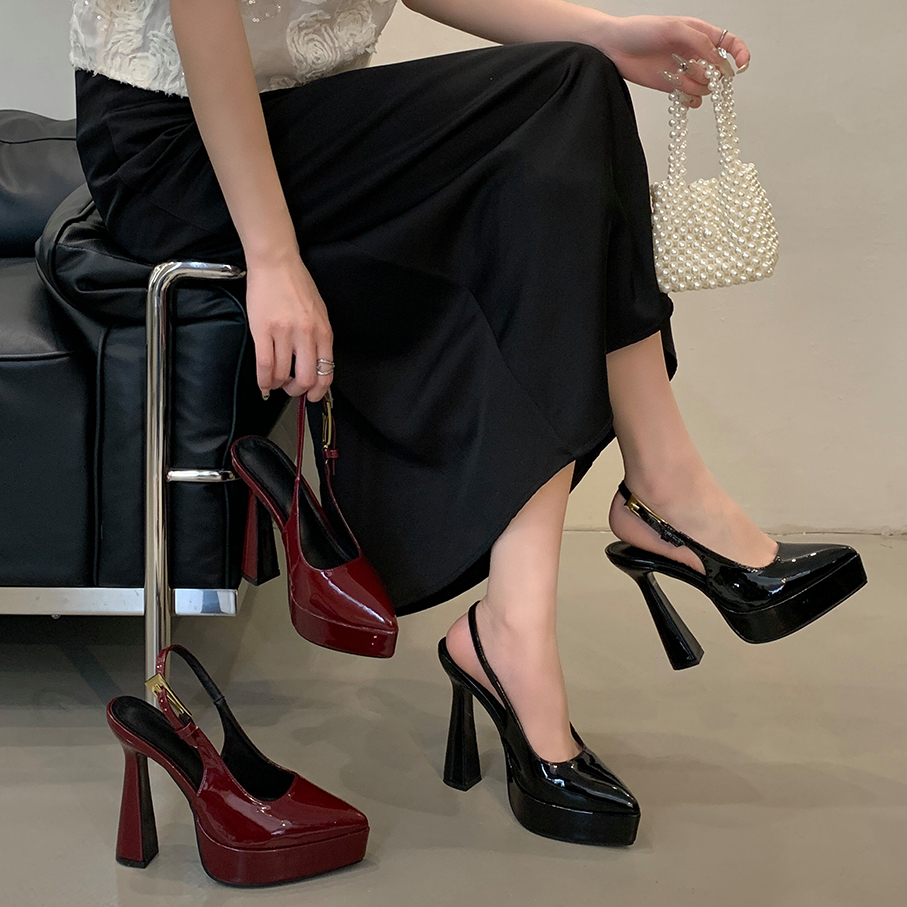 13CM粗跟尖头防水台超高跟大码金属扣纯色搭配欧美漆皮浅口单鞋女