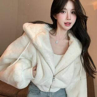 法式 气质百搭慵懒感彷貂毛连帽加厚短外套软糯环保小个子显瘦上衣
