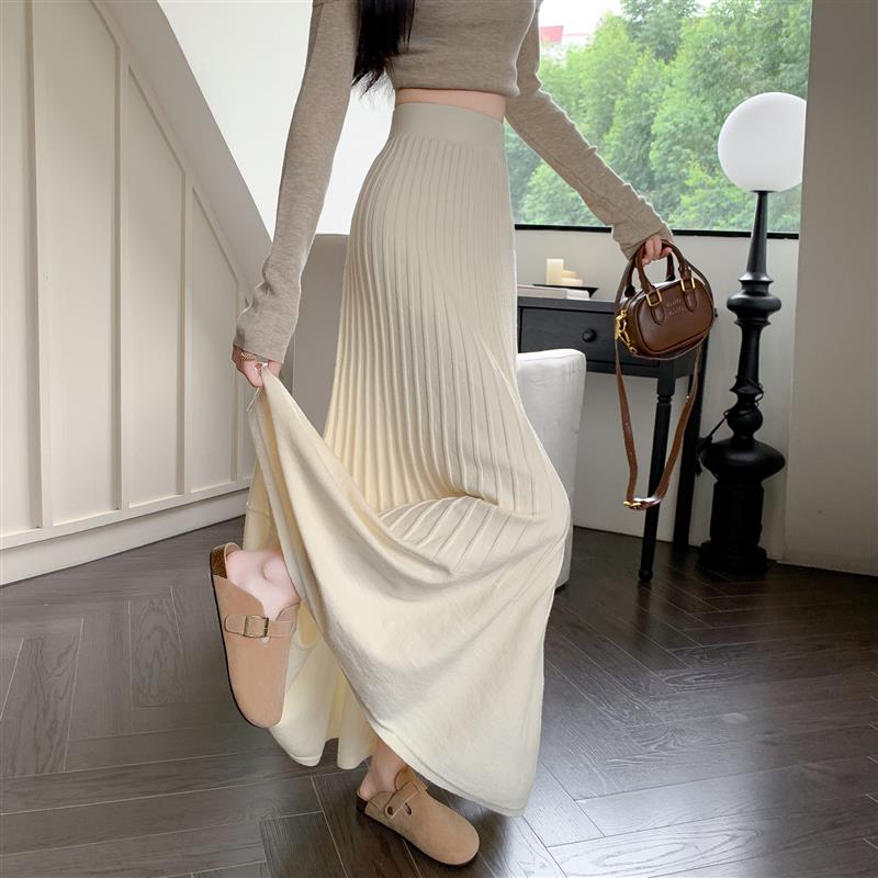米白色针织半身裙女春秋2025新款垂感高腰长裙百褶a字裙子小个子