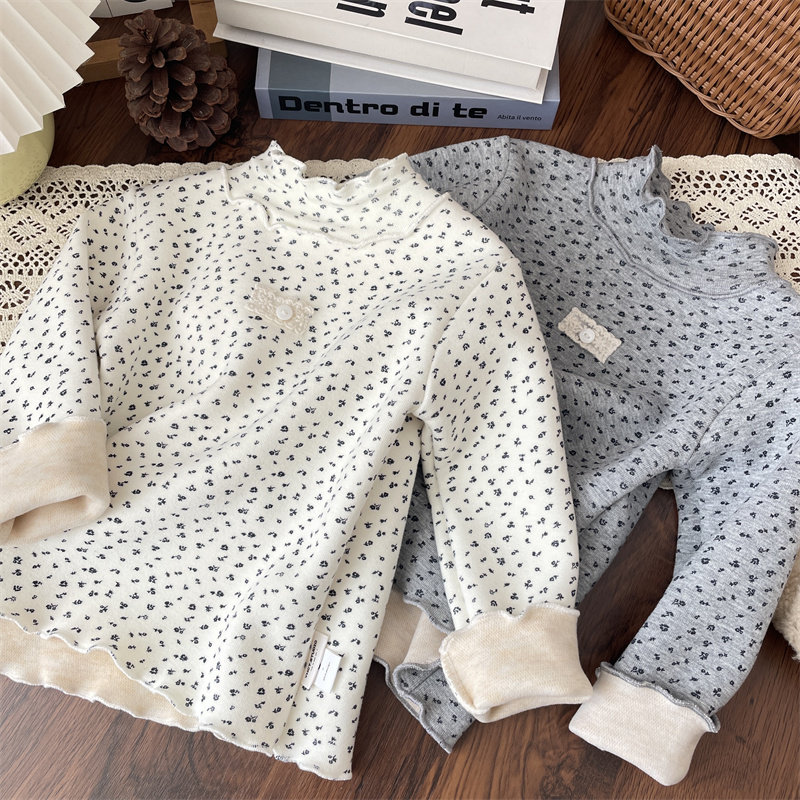 冬款女宝韩系小碎花蕾丝贴布加绒打底衫女童一体绒加厚保暖上衣女