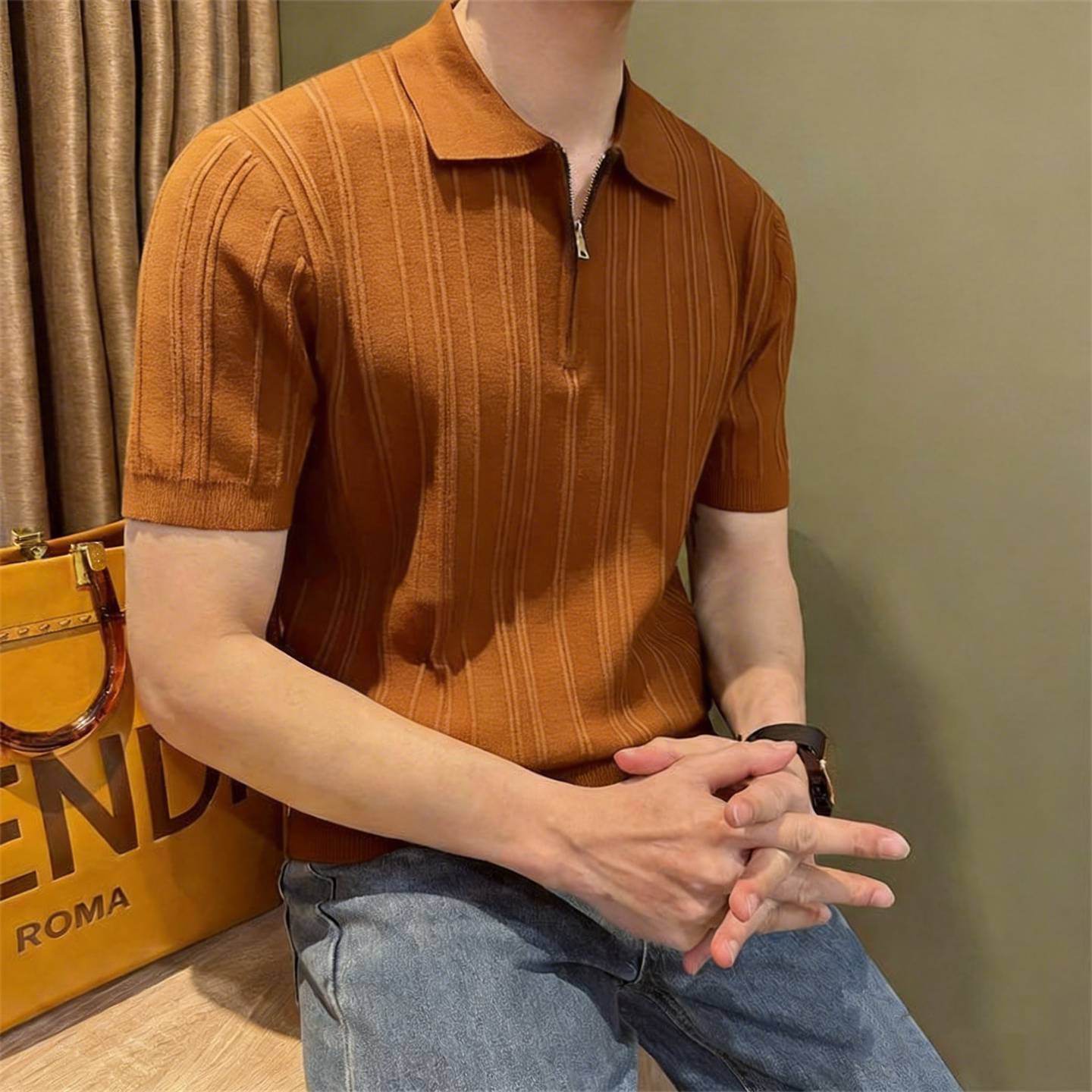 焦糖色翻领拉链针织衫男短袖修身通勤穿搭轻熟透气亲肤老钱风男装图片
