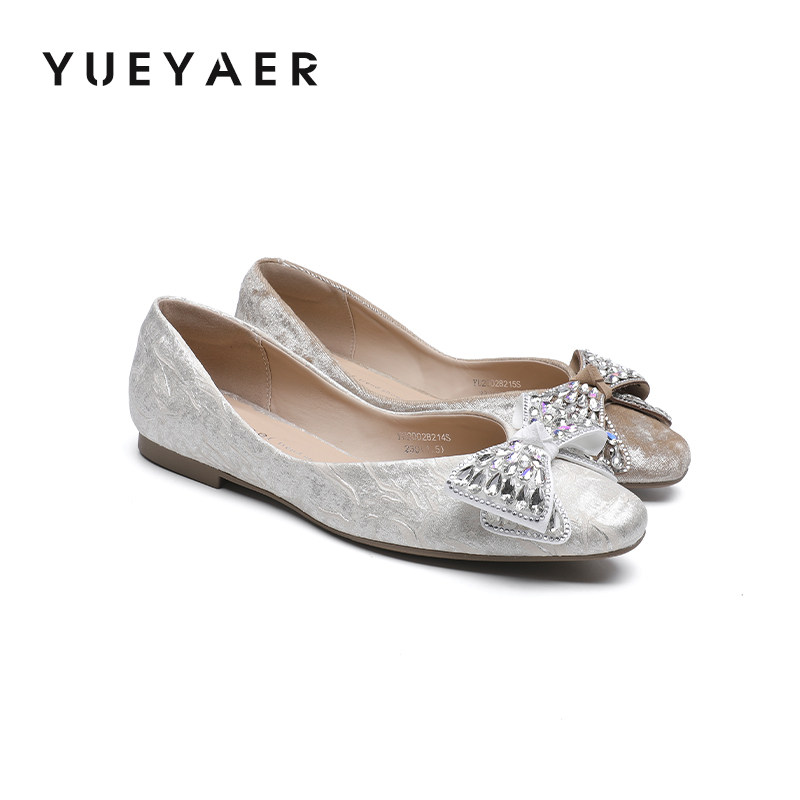 月芽儿仙女风水钻蝴蝶结浅口单鞋女2026春季新款平底通勤气质鞋子