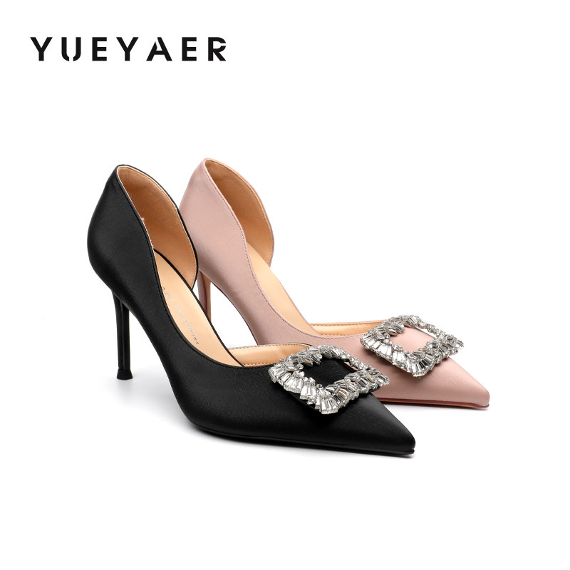 月芽儿尖头方扣水钻浅口单鞋2026春季新款绝美气质配裙子高跟鞋女