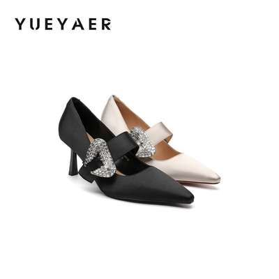 月芽儿法式尖头细跟单鞋女2025新款一字带水钻绸缎玛丽珍鞋高跟鞋