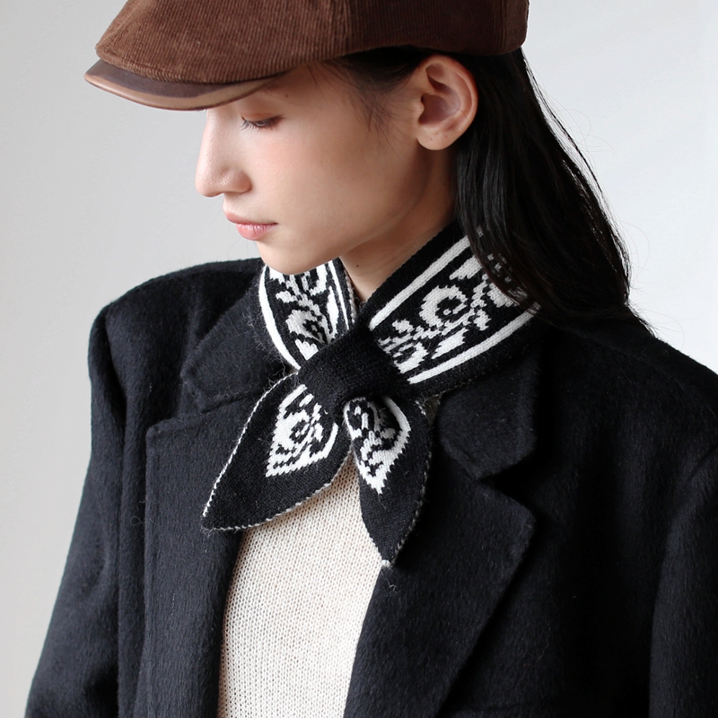 费尔岛提花懒人交叉针织小领巾