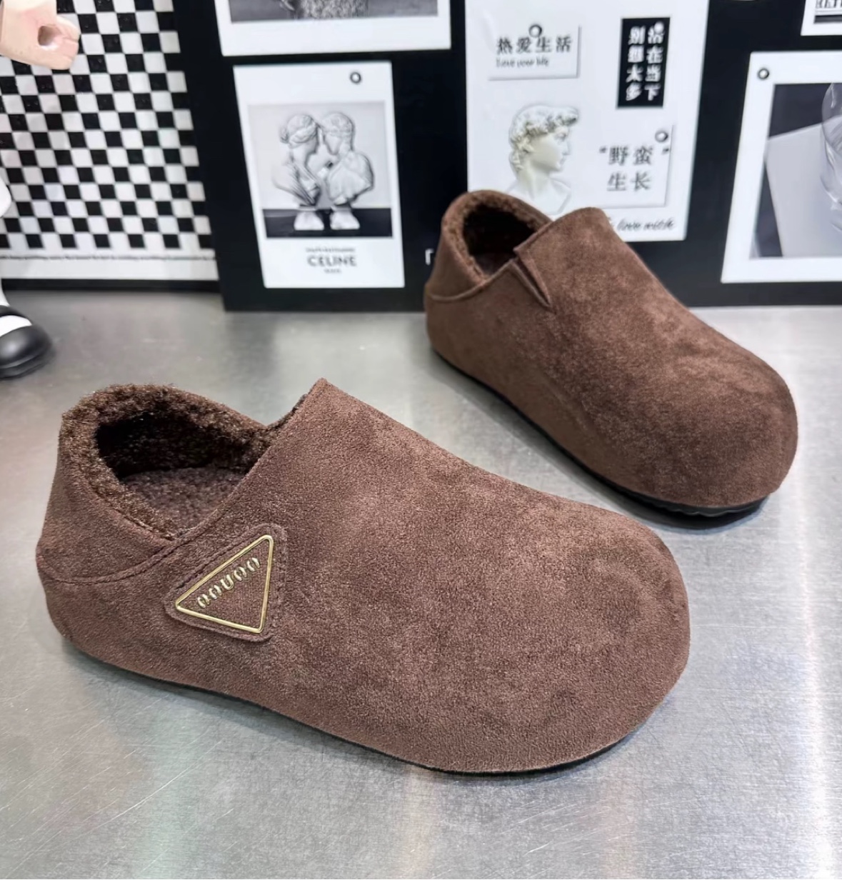 2025新款厚底女百搭休闲鞋时尚运动潮鞋舒适女鞋子百搭勃肯鞋加绒