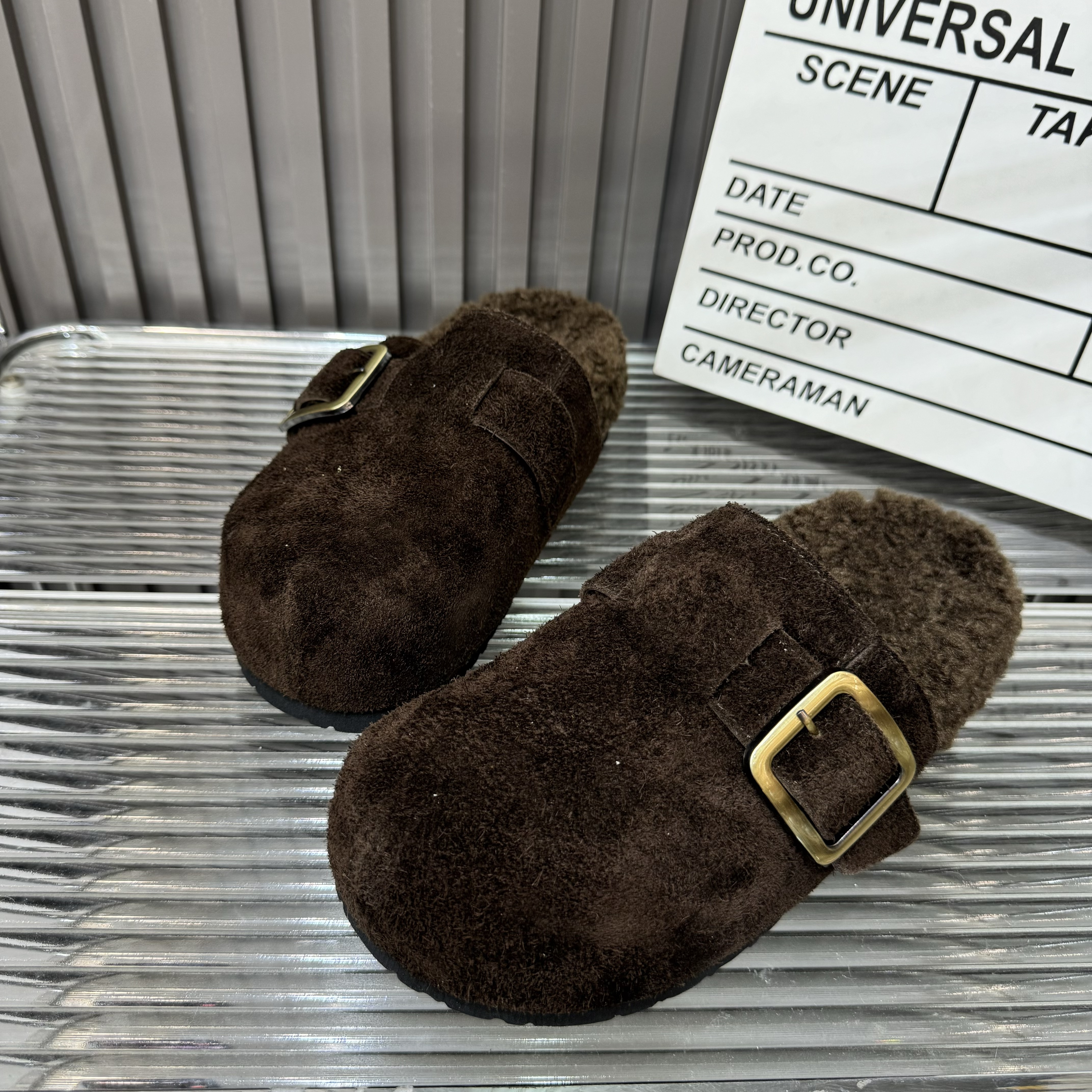 2025新款厚底女百搭休闲鞋时尚潮鞋舒适女鞋子百搭洋气外穿闷拖鞋