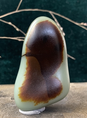 异宝阁新疆和田玉沙枣青籽料原石碧玉菠菜绿吊坠挂件项链手把件