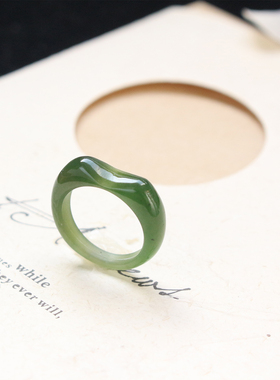 原创新款和田玉碧玉猫耳朵戒指