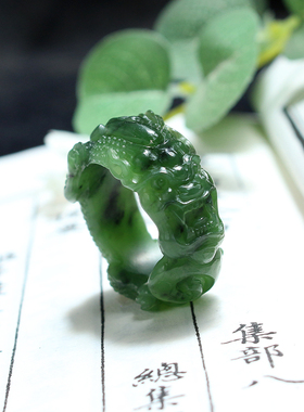和田玉碧玉貔貅扳指大拇指男女经典原创手工精雕随型福寿如意指环