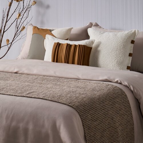 展厅样板间现代卡其色高端床品