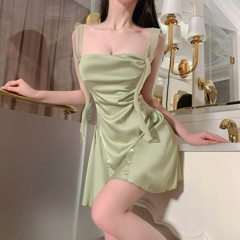 性感睡衣女带胸垫绝美内衣房事冰丝纯欲风情调战床上袍吊带睡裙图片