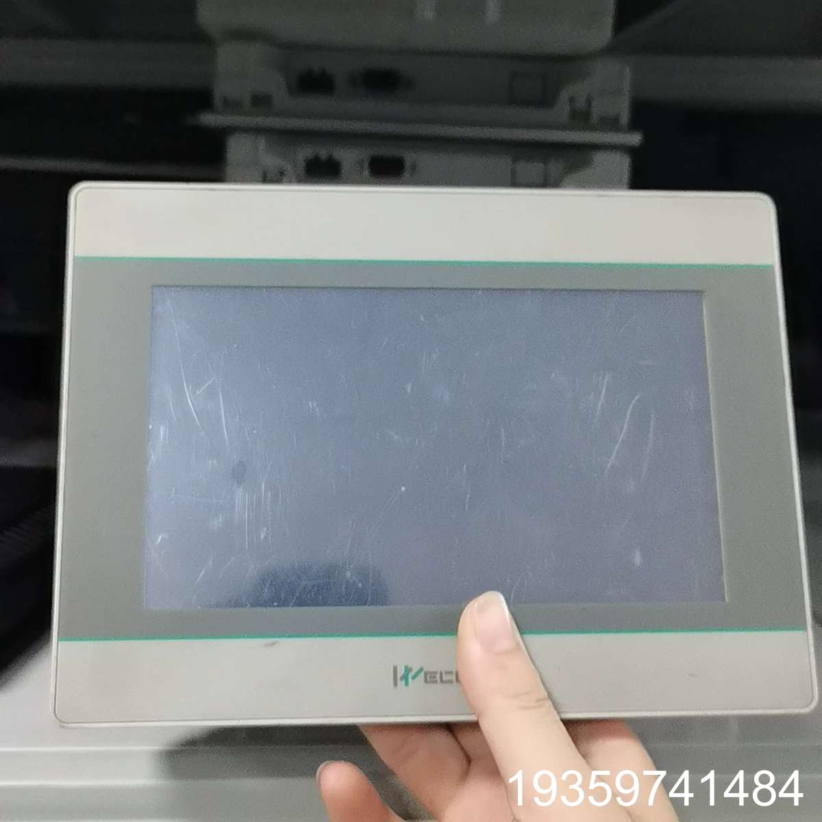 【维控触摸屏 PI3070i】，7寸人机界面，正议价