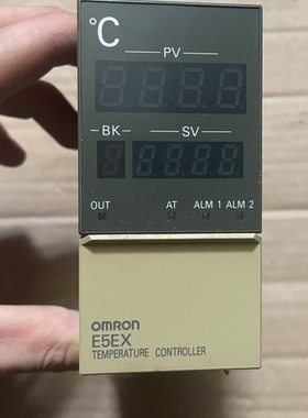 议价：欧姆龙 E5EX-BATC-602 二手拆机如图 议价