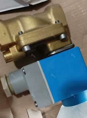 丹佛斯电磁阀EVR6，，铜质阀体，蓝色，型号01 议价
