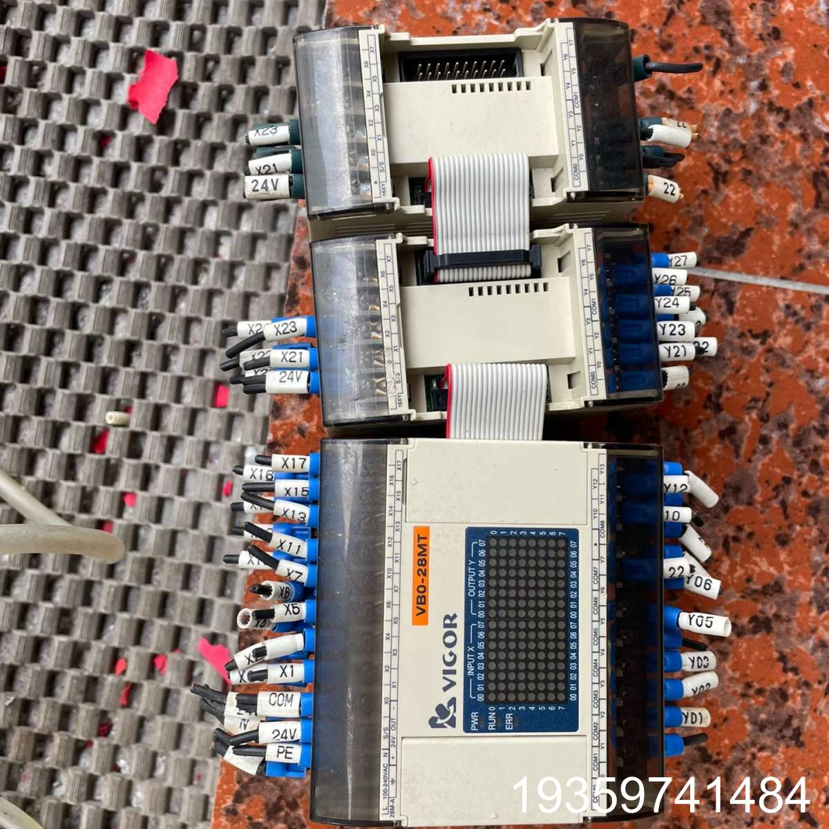 丰炜PLC VB0-28MT-A  ，带扩展一起18议价