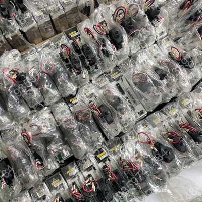 伺服驱动器 MADHT150E+伺服电机 MSME0 议价