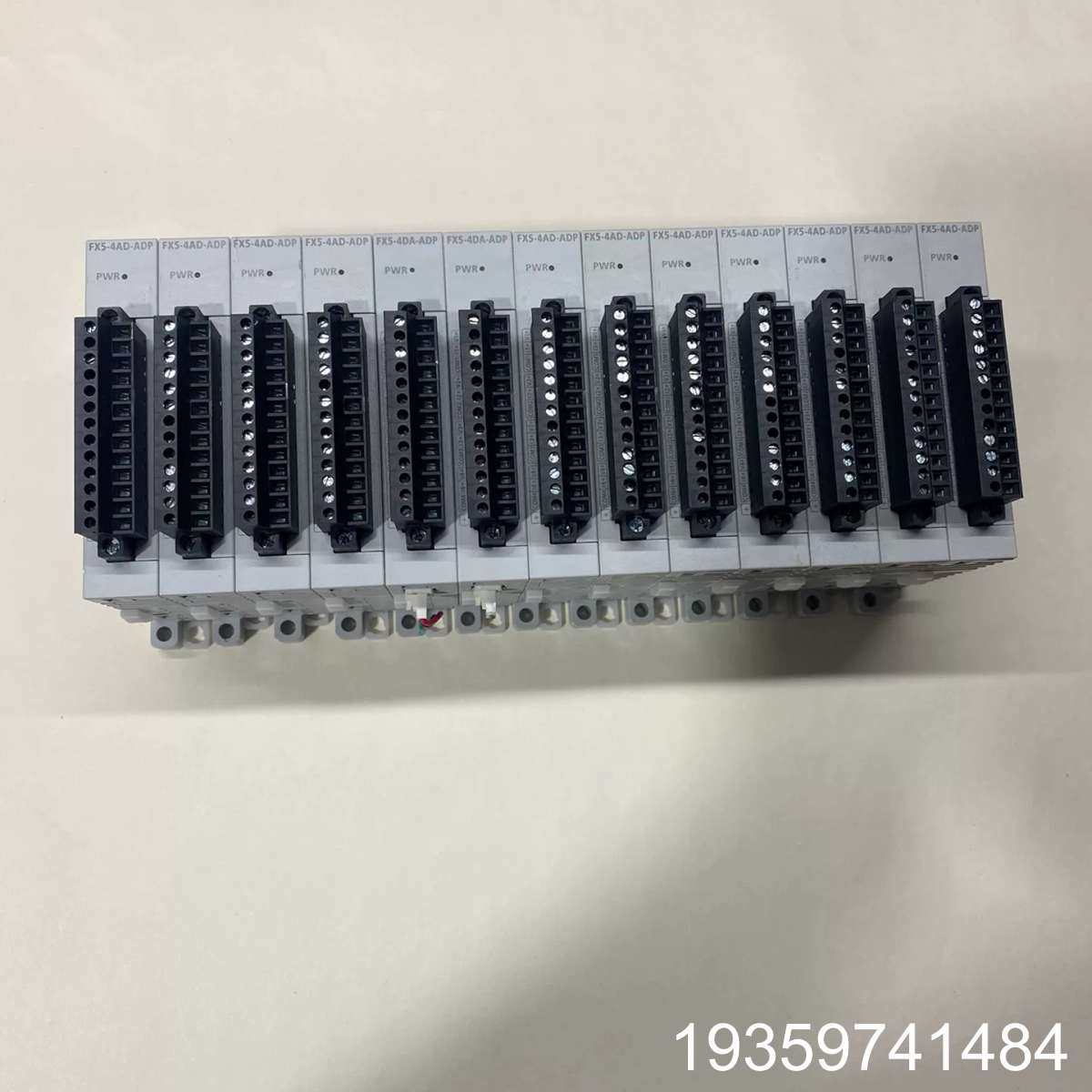 FX5-4AD-ADP可编程控制器模块，，议价