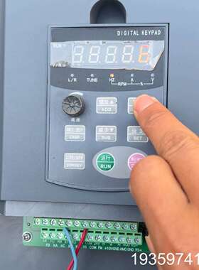 中驱SJZO变频器ZQ511  15kw  380v议价