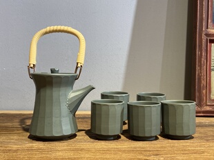 日本常滑烧已故无形文化财水野静仙 绿泥刀削面提梁壶套装