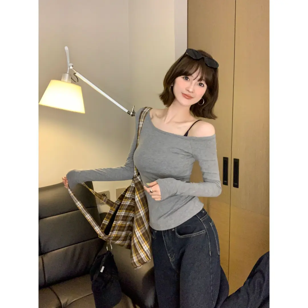 纯欲风斜领纯色长袖T恤女早夏设计感打底修身显瘦款上衣潮ins