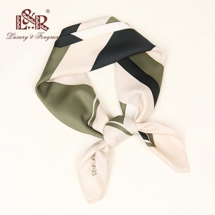 欧美风春秋薄款黑绿白色几何图形雪纺印花柔软空姐银行丝巾小方巾