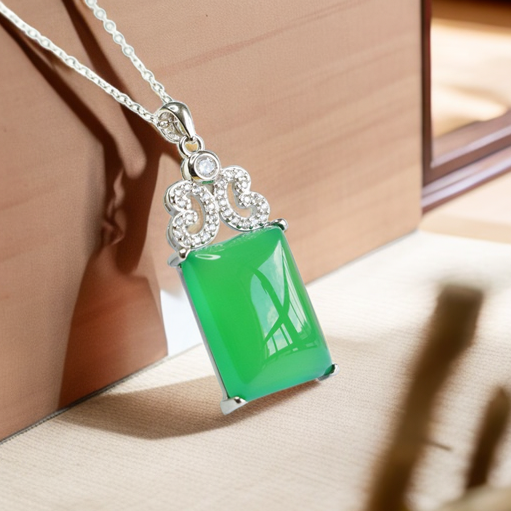 珠宝玛瑙玉髓新品轻奢风无事牌