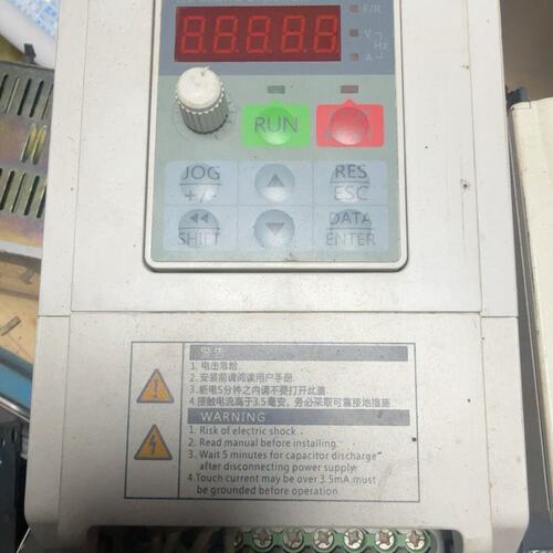 议价SINEE变频器EM100-1R5-3BEM100-0R7-3BEM100-2R2-3B