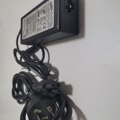 3星超极本NP900X3A 530U3B 915s3g笔记本电脑充电源适配器19V2.1
